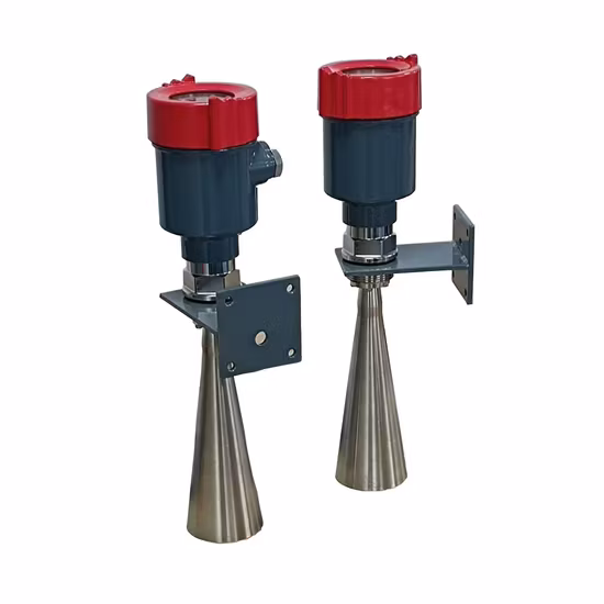 Uscita misuratore di livello elettromagnetico a onde millimetriche 4